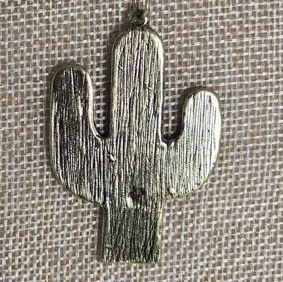30-33" Adjustable Bronze Chevron 🌵 Cactus Necklace Multicolor - Picture 5 of 5